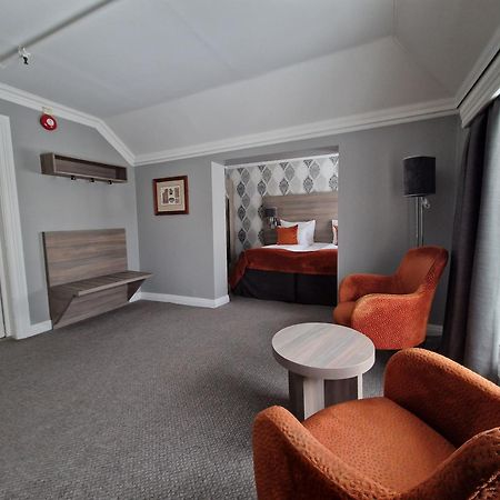 גיילו Dr. Holms Hotel מראה חיצוני תמונה