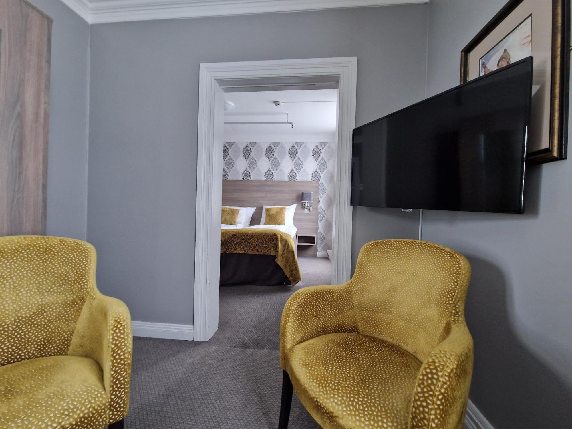 גיילו Dr. Holms Hotel מראה חיצוני תמונה