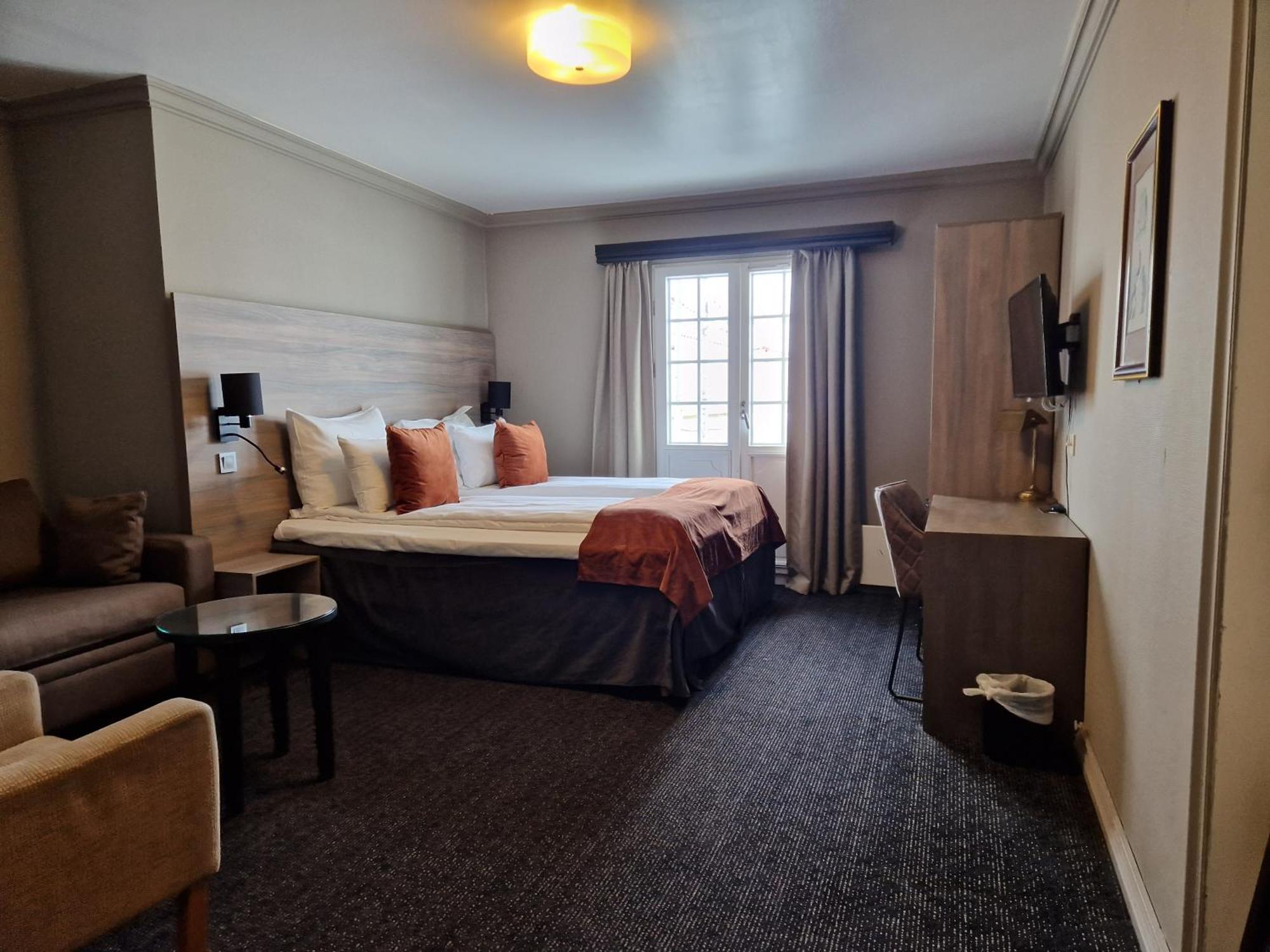 גיילו Dr. Holms Hotel מראה חיצוני תמונה