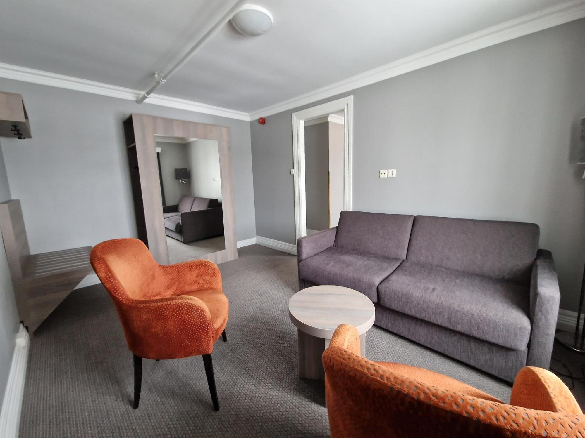 גיילו Dr. Holms Hotel מראה חיצוני תמונה