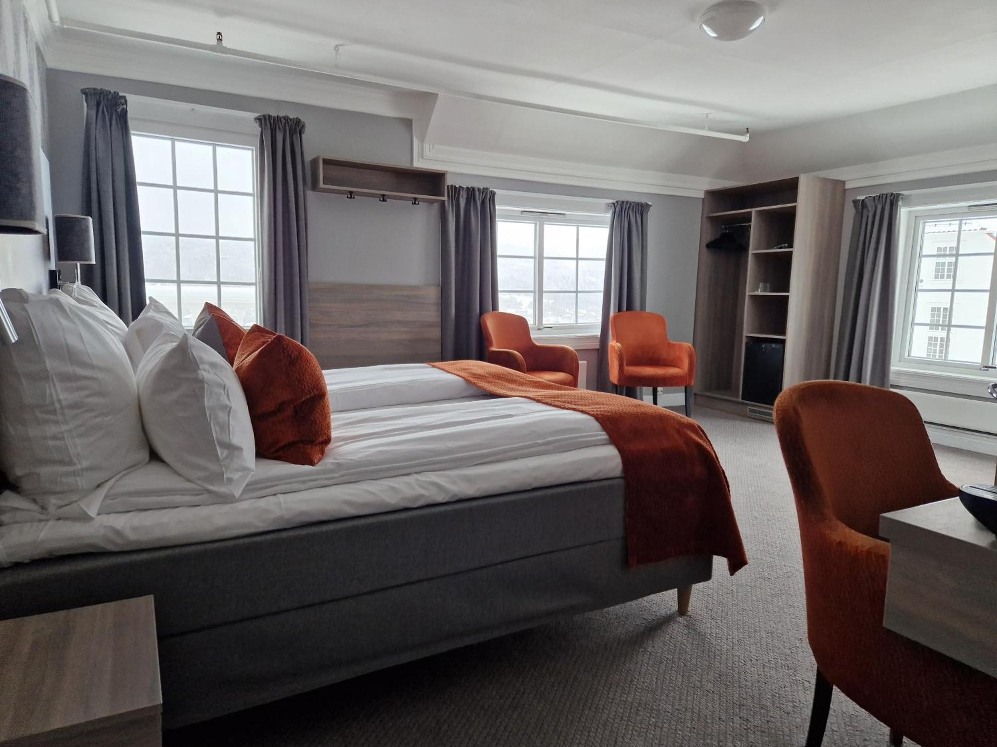 גיילו Dr. Holms Hotel מראה חיצוני תמונה