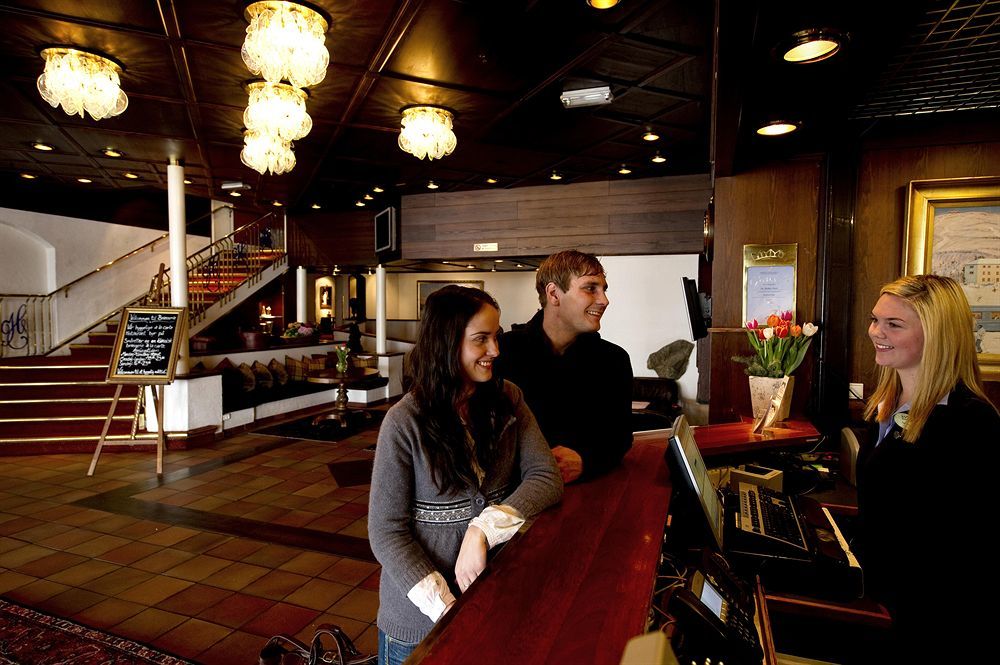גיילו Dr. Holms Hotel מראה חיצוני תמונה
